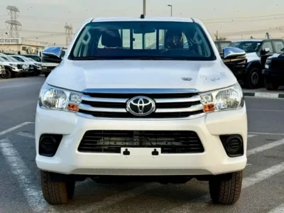 2026 Toyota Hilux SR5 4 Cylinders Petrol Engine White Red Pickup Truck GCC Specs