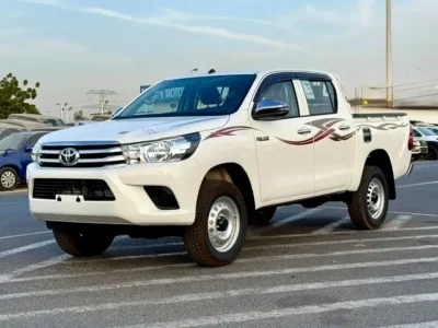 2026 Toyota Hilux SR5 4 Cylinders Petrol Engine White Red Pickup Truck GCC Specs