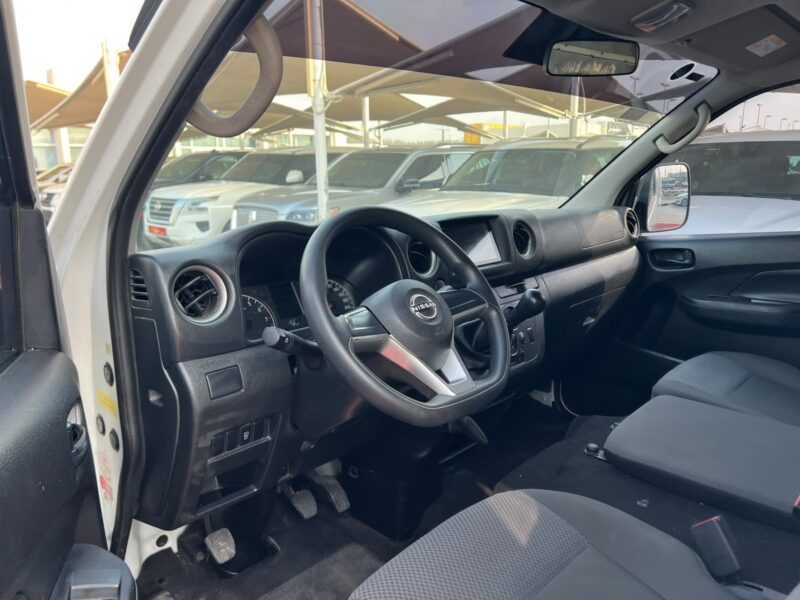 2024 Nissan Urvan High-Roof 2.7 Litres 4 Cylinders Engine Manual GCC 3 Seats White Grey Van