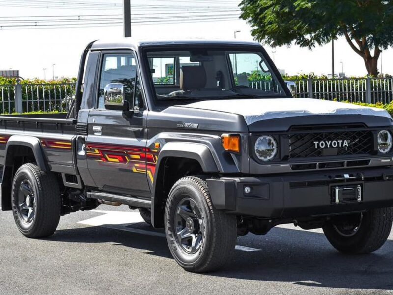 2026 Toyota Land Cruiser Single Cabin LX 4.0L V6 Petrol Engine Grey Brown Pickup Truck GCC
