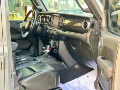 2021 Jeep Wrangler 6 Cylinders Petrol Engine Grey Black SUV Excellent Condition US Specs