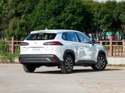 2026 Toyota Frontlander 4 Cylinders Petrol Engine White Black SUV Chinese Specs Automatic