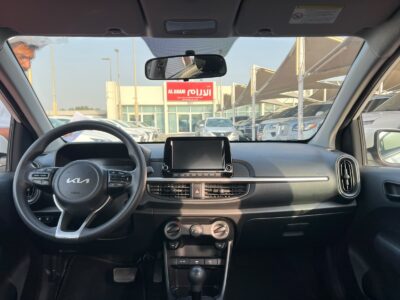 2024 Kia Picanto 1.2 Litres 4 Cylinders Petrol Engine White Grey Hatchback GCC Specs