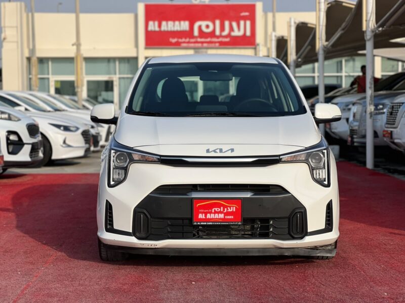 2024 Kia Picanto 1.2 Litres 4 Cylinders Petrol Engine White Grey Hatchback GCC Specs