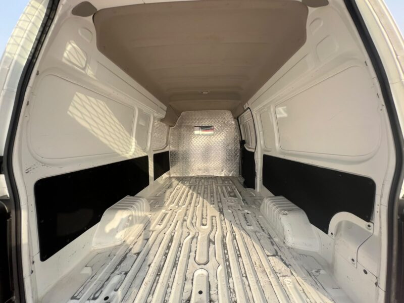 2024 Nissan Urvan High-Roof 2.7 Litres 4 Cylinders Engine Manual GCC 3 Seats White Grey Van