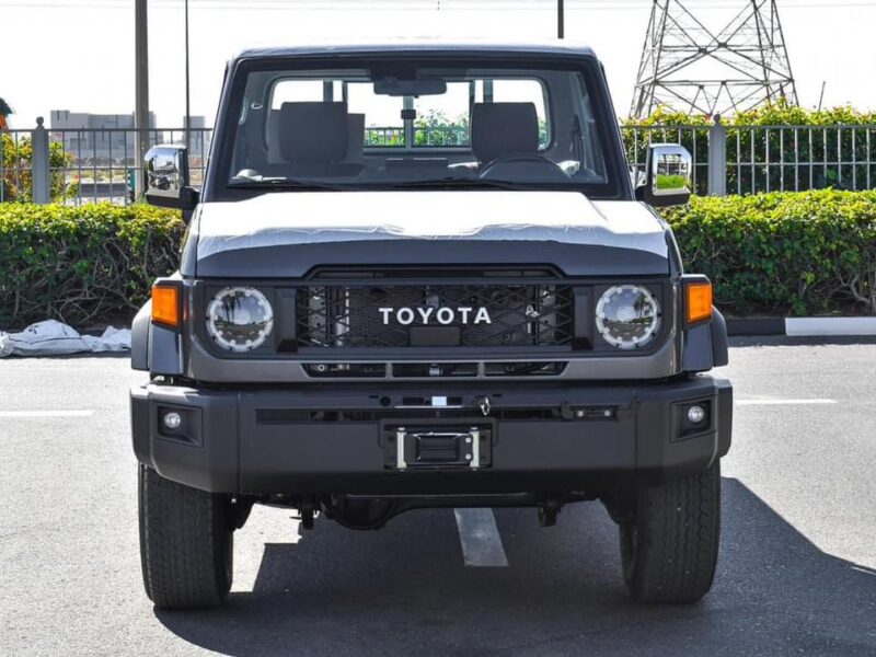 2026 Toyota Land Cruiser Single Cabin LX 4.0L V6 Petrol Engine Grey Brown Pickup Truck GCC