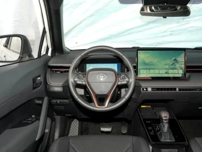 2026 Toyota Frontlander 4 Cylinders Petrol Engine White Black SUV Chinese Specs Automatic