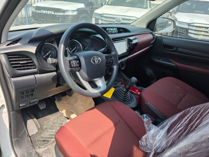 2026 TOYOTA HILUX DC 2.7 Litres 4 Cylinders Petrol Engine 4X2 MT White Red Pickup Truck