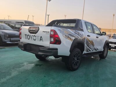 2026 TOYOTA HILUX ADVENTURE 2.8 Litres 4 Cylinders DIESEL Engine White Black Pickup Truck