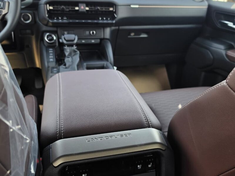 2027 TOYOTA PRADO ADVENTURE 2.8 Litres 4 Cylinders Diesel Engine Gold Brown SUV GCC