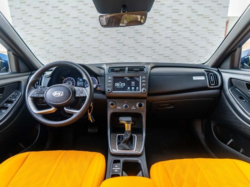 2026 HYUNDAI CRETA 1.5 Litres 4 Cylinders Petrol Engine Blue Yellow GCC Specs Automatic