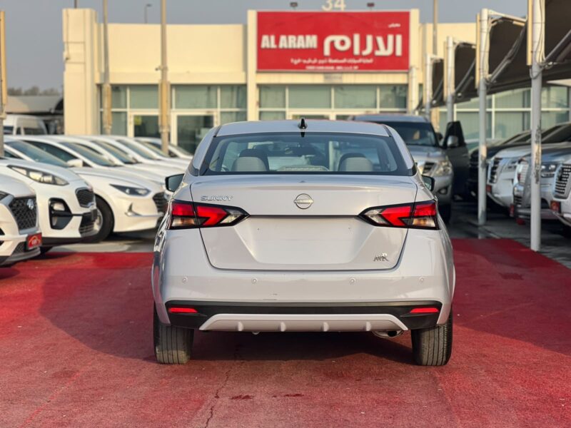 2024 Nissan Sunny 1.6 Liters V4 Petrol Engine Blue Beige Sedan GCC Specs Automatic