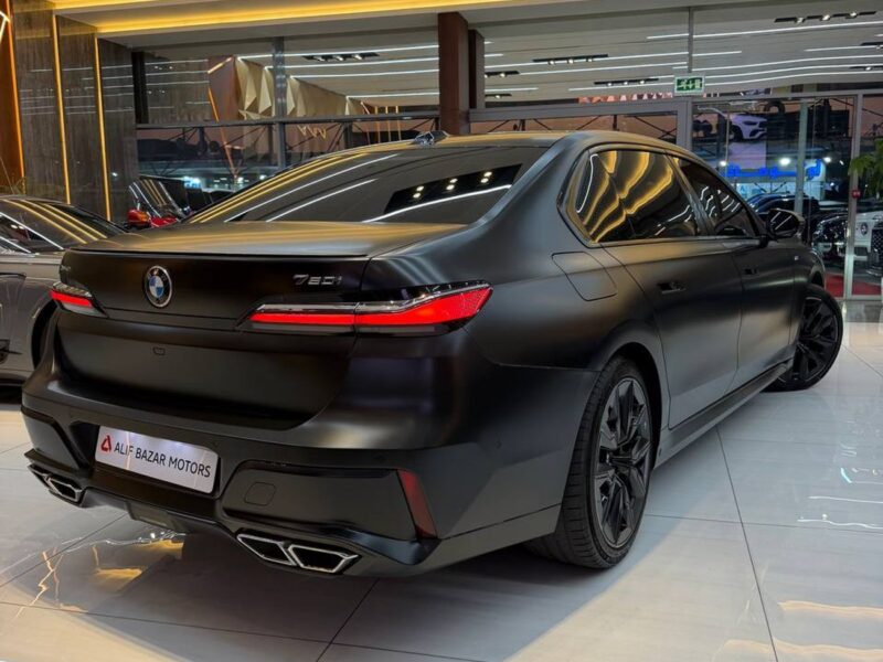 2023 BMW 760i xDRIVE M SPORT 4.4 Liters 8 Cylinders Petrol Engine Black Tan Sedan GCC