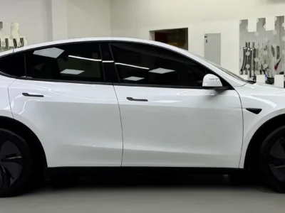 2025 Tesla Model Y Long Range Fully Electric Vehicle White SUV GCC Specs Excellent Condition