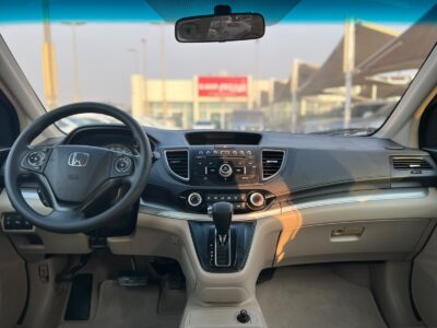 2015 Honda CR-V 2.4 Litres V4 Petrol Engine White Beige SUV GCC Specs AWD Automatic