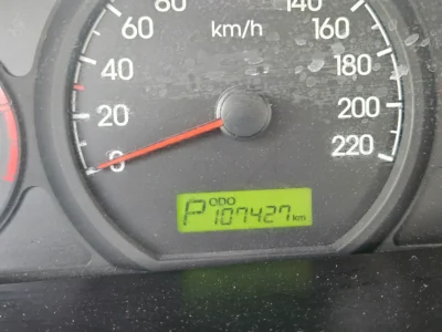 2015 Hyundai H1 GL 4 Cylinders Diesel Engine 12 Seat Full Option Silver Grey Van Korean Specs