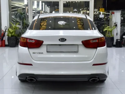 2014 Kia Optima EX 2.4 Litres 4 Cylinders Petrol Engine White Beige Sedan GCC Specs