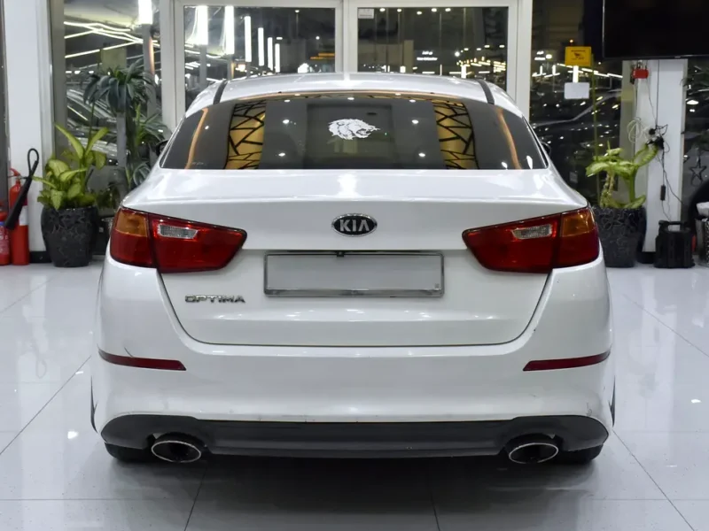 2014 Kia Optima EX 2.4 Litres 4 Cylinders Petrol Engine White Beige Sedan GCC Specs