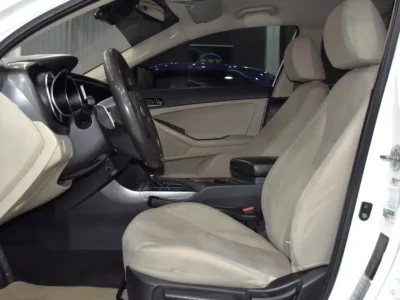 2014 Kia Optima EX 2.4 Litres 4 Cylinders Petrol Engine White Beige Sedan GCC Specs