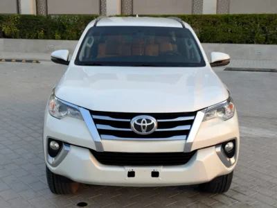 2020 Toyota Fortuner EXR 2.7 Litres 4-Cylinder Petrol Engine White Beige SUV GCC Specs