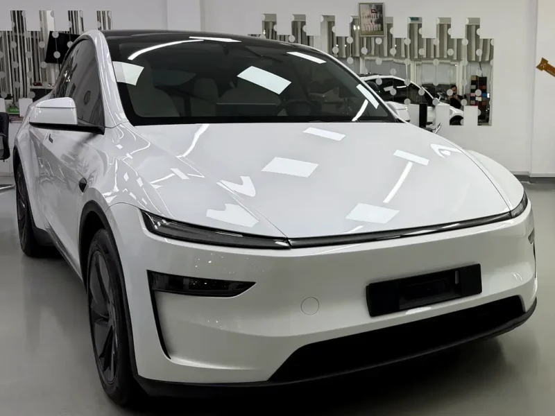 2025 Tesla Model Y Long Range Fully Electric Vehicle White SUV GCC Specs Excellent Condition