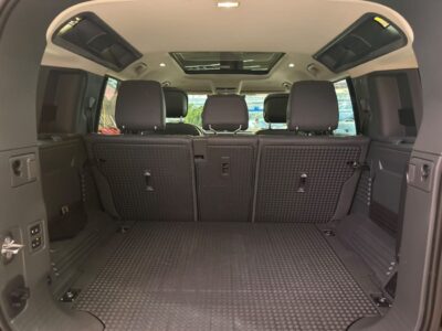 2023 Land Rover Defender P400 SE X Dynamics 3.0L 6 Cylinders Petrol Engine Silver White SUV