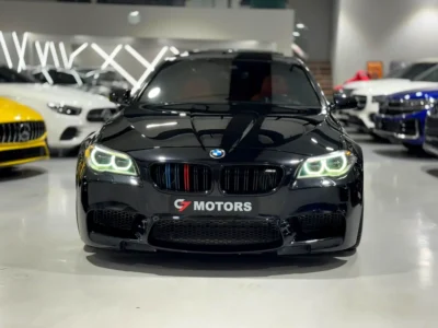 2014 BMW M5 Standard 4.4L Twin-Turbo V8 Engine Black Orange High-Performance Luxury Sedan