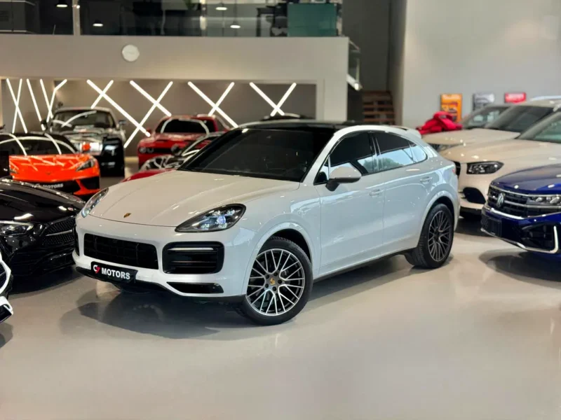 2022 Porsche Cayenne Coupé 3.0L Turbocharged V6 Petrol Engine White Red SUV GCC Specs