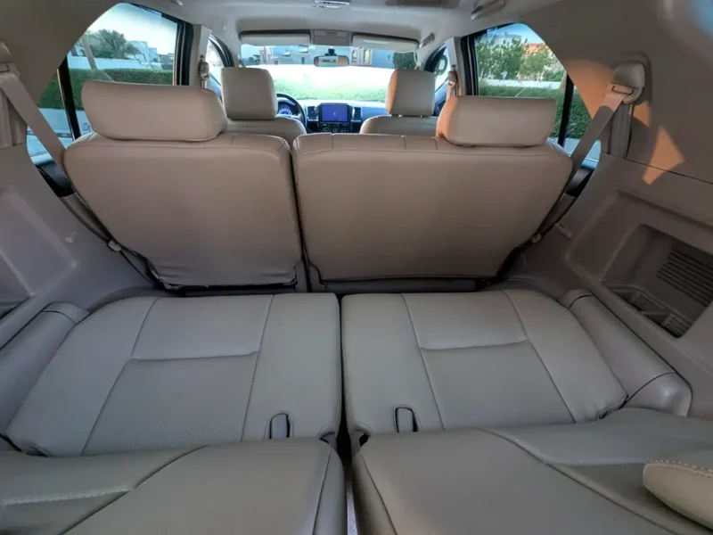 2015 Toyota Fortuner EXR 2.7 Litres 4-Cylinder Petrol Engine White Beige SUV GCC Specs