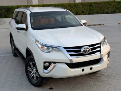 2020 Toyota Fortuner EXR 2.7 Litres 4-Cylinder Petrol Engine White Beige SUV GCC Specs