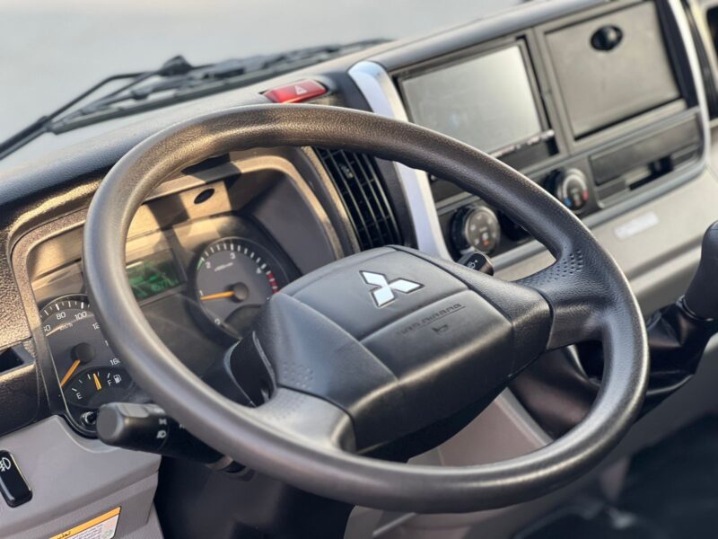 2025 Mitsubishi Canter 14FT Manual 4.2 Litres 4 Cylinders Diesel Engine White Black Truck GCC