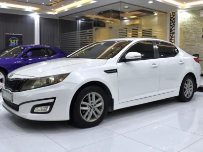2014 Kia Optima EX 2.4 Litres 4 Cylinders Petrol Engine White Beige Sedan GCC Specs