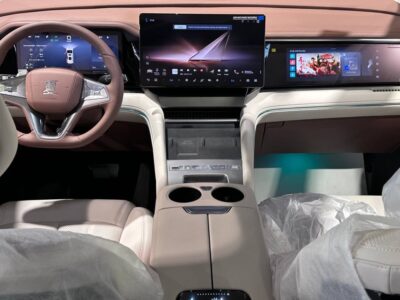 2025 BYD XIA DM_I 1.5 Lites 4 Cylinders Hybrid Engine White Beige Van Chinese Specs FWD