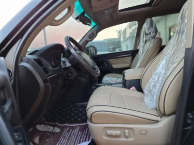 2011 Toyota Land Cruiser GXR MID 60th ANNIVERSARY 4.7L V8 Petro Engine Black Beige SUV