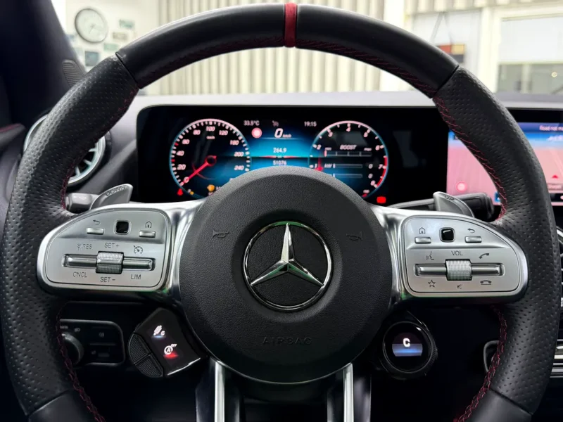 2021 Mercedes-Benz GLA-Class GLA 35 AMG 4MATIC 2.0L turbocharged White Black Crossover