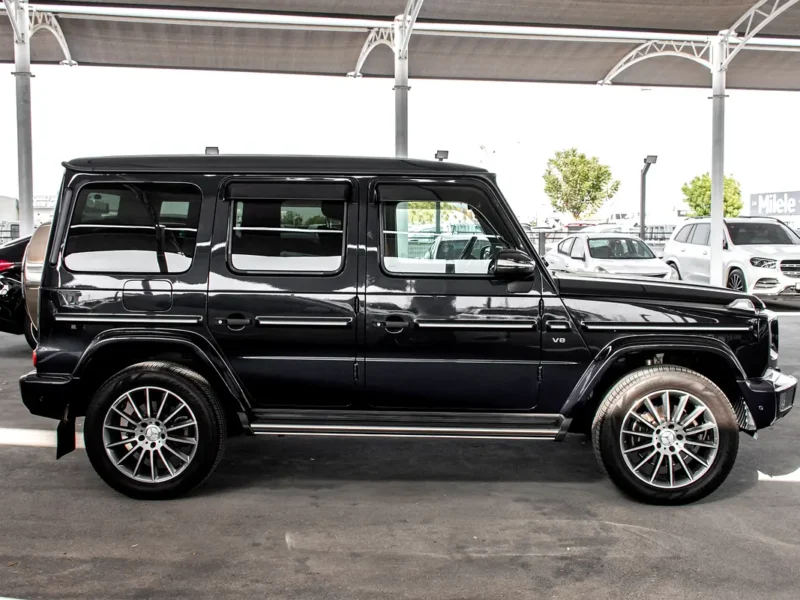 2019 Mercedes-Benz G-Class G 550 8 Cylinders Petrol Engine Blue Black SUV Japanese Specs