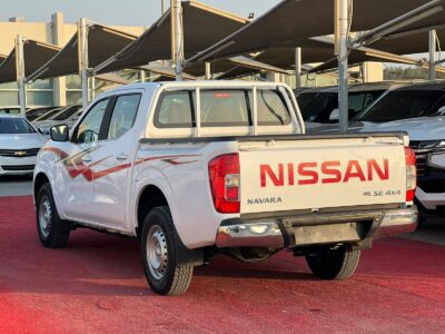 2020 Nissan Navara 2.5 Litres 4 Cylinders Petrol Engine White Red Pickup Truck GCC Specs