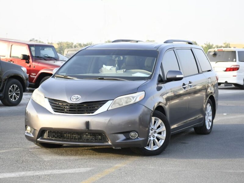 2025 Toyota Sienna LIMITED 3.5 Litres 6 Cylinders Petrol Engine Grey Van American Specs