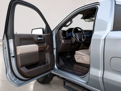 2024 Chevrolet Silverado 1500 LT Trail Boss 8 Cylinders Petrol Engine Silver Beige Pickup Truck