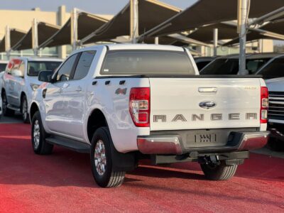 2022 Ford Ranger 2.2 Litres 4 Cylinders Turbo Diesel Engine White Black Pickup Truck GCC