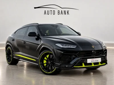 2022 Lamborghini Urus Pearl Capsule 4.0L V8 Twin-Turbo Petrol Engine Black SUV GCC Specs