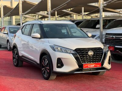 2024 Nissan Kicks 1.6 Liters 4 Cylinders Petrol Engine White Black SUV GCC Specs Automatic