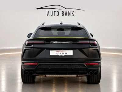 2022 Lamborghini Urus Pearl Capsule 4.0L V8 Twin-Turbo Petrol Engine Black SUV GCC Specs