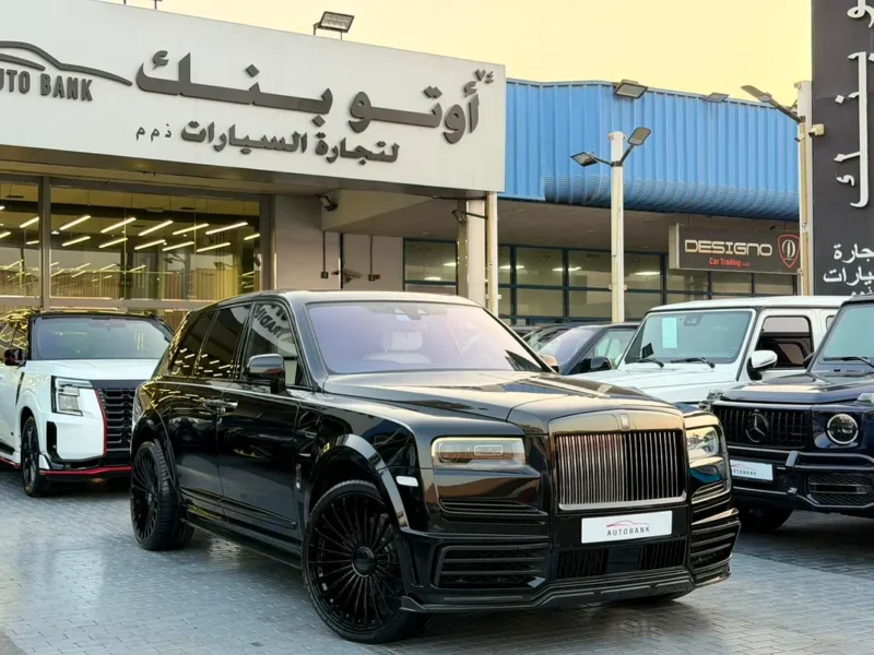 2021 Rolls-Royce Cullinan Black Badge Powerful V12 Engine Black White SUV European Specs