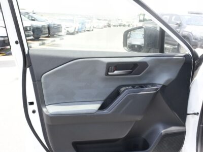 2026 Toyota RAV 4 ADVENTURE 2.5L 4 Cylinders Hybrid Engine White Black SUV GCC Specs
