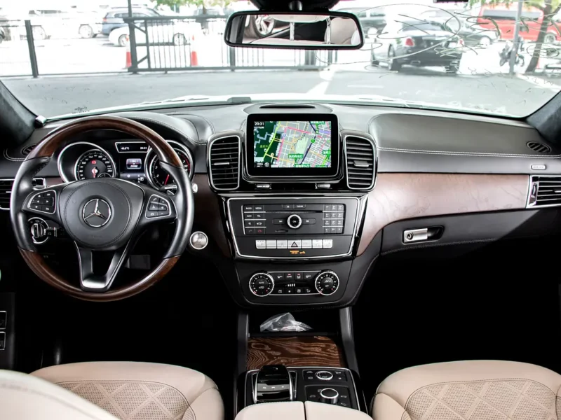 2018 Mercedes-Benz GLS-Class GLS 550 8 Cylinders Petrol Engine White Beige SUV Automatic