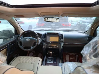 2011 Toyota Land Cruiser GXR MID 60th ANNIVERSARY 4.7L V8 Petro Engine Black Beige SUV