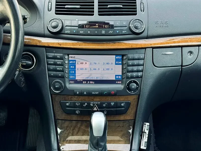 2005 Mercedes-Benz E-Class E 500 8 Cylinders Petrol Engine Black Wagon Japanese Specs