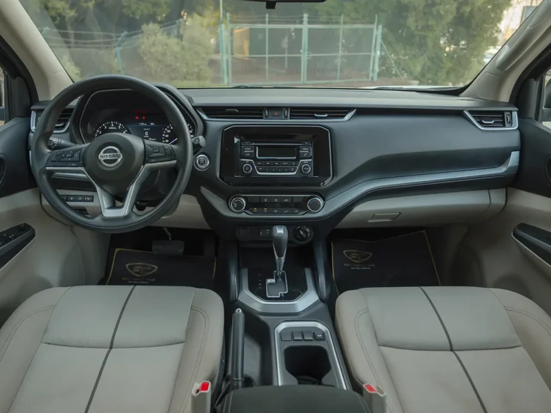 2023 Nissan Xterra SE 2.5 Litres 4 Cylinders Petrol Engine White Beige SUV GCC Specs