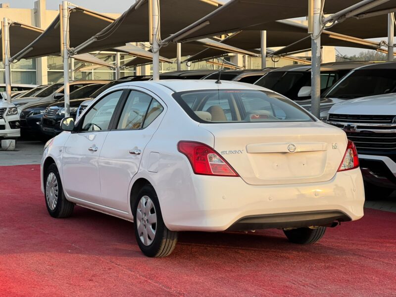 2023 Nissan Sunny 1.5 Liters V4 Petrol Engine White Beige Sedan GCC Specs Automatic